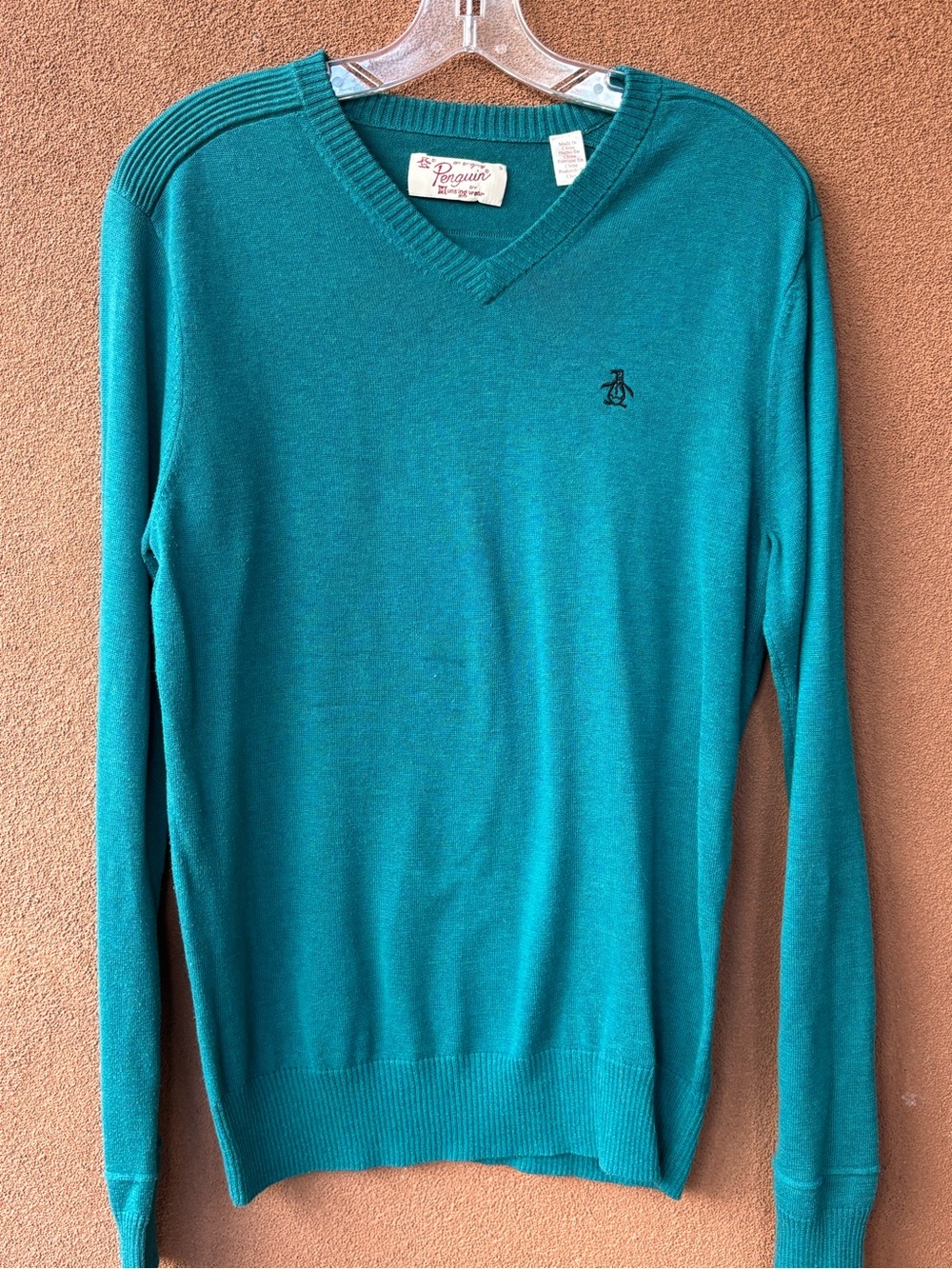 Vintage Penguin Men’s Teal V-Neck Sweater with Embroidered Logo